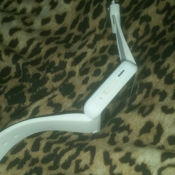 SMART WATCH - Picture 3 of 3